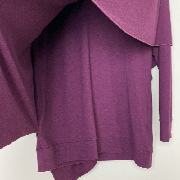 Soft Surroundings Long Sleeve V Neck Asymmetrical Sweater Size S - Picture 5 of 13